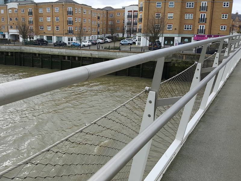 steel-rope-mesh-bridge-infill