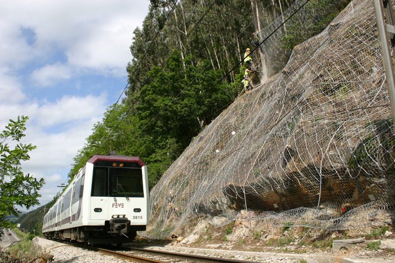 Rock Slope Protection Wire Rope Mesh Netting